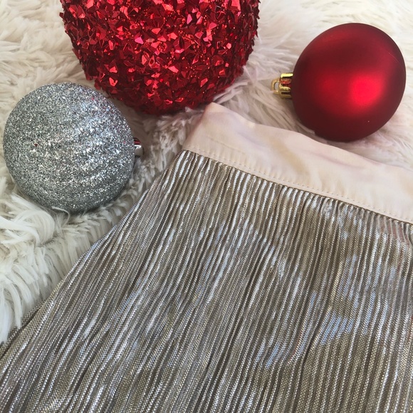 Victoria’s Secret Gold Pajama Shorts - Picture 6 of 9